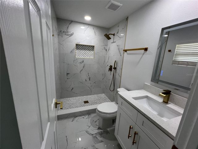 4210 RIVER HILLS DRIVE, Tampa, FL 33617