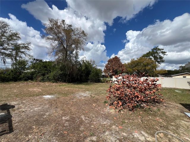 4210 RIVER HILLS DRIVE, Tampa, FL 33617