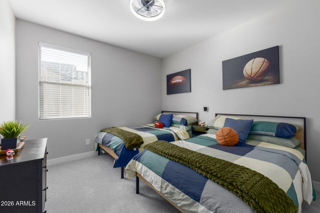 18399 W BROOKWOOD Drive, Goodyear, AZ 85338