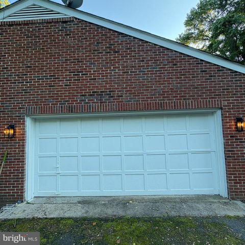 3502 HOLLY RD, Annandale, VA 22003