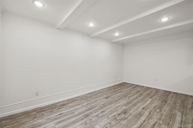 14421 Labelle Street, Oak Park, MI 48237