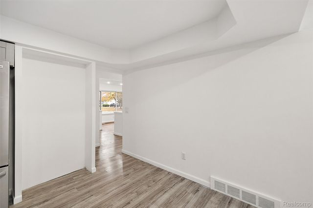 14421 Labelle Street, Oak Park, MI 48237