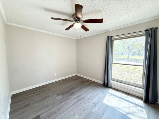 2107 Rockwood Drive, Carrollton, TX 75007