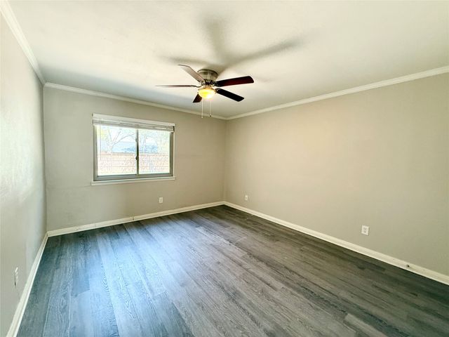 2107 Rockwood Drive, Carrollton, TX 75007