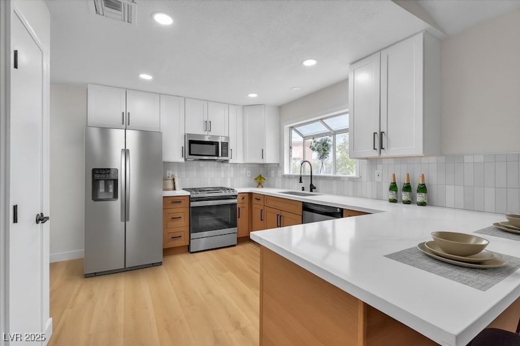 2532 Big Timber Drive, Las Vegas, NV 89134