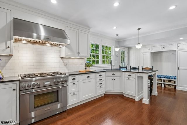 1 Shephard Pl, Morris Twp., NJ 07960