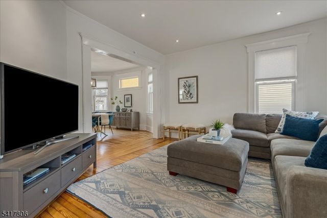 235 Waverly Pl, South Orange Village Twp., NJ 07079