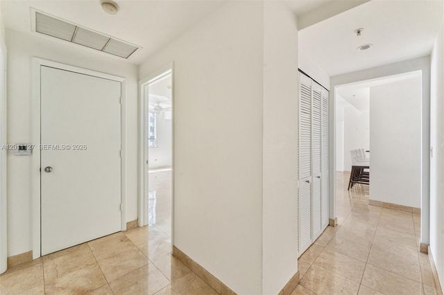 801 Brickell Key Blvd 1503, Miami, FL 33131
