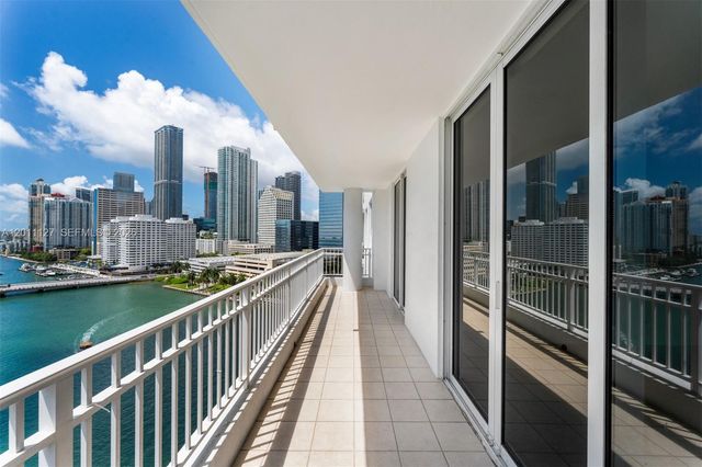 801 Brickell Key Blvd 1503, Miami, FL 33131