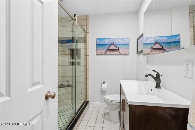 259 Hamiltonian Drive, Middletown, NJ 07701