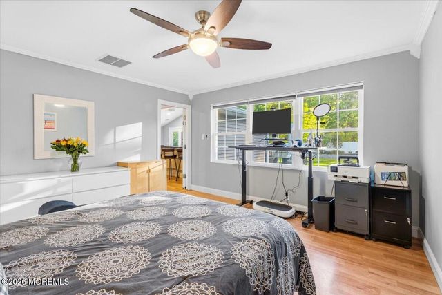 259 Hamiltonian Drive, Middletown, NJ 07701