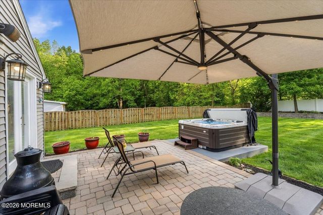 259 Hamiltonian Drive, Middletown, NJ 07701