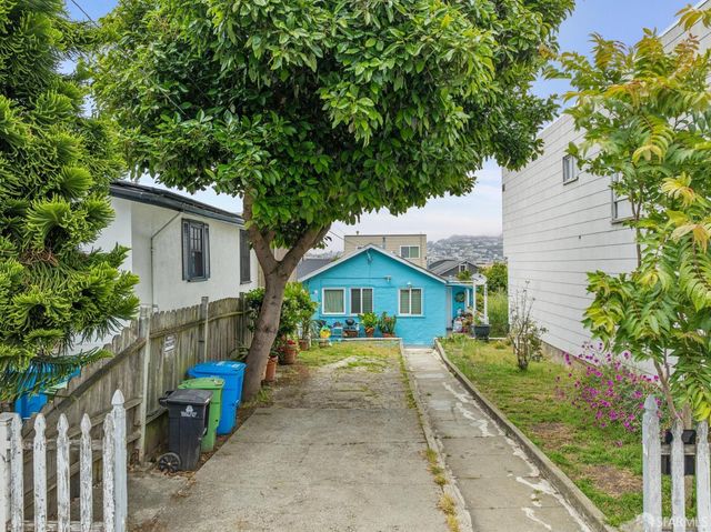 566 Athens Street, San Francisco, CA 94112