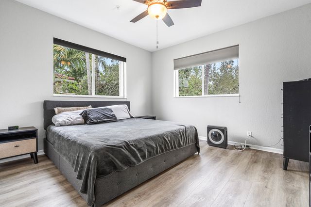 2897 S Greenleaf Circle, Boynton Beach, FL 33426