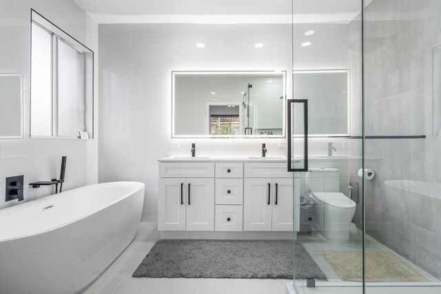 2897 S Greenleaf Circle, Boynton Beach, FL 33426