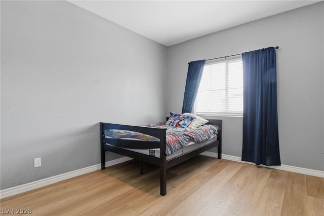 1623 Dakota Group Avenue, North Las Vegas, NV 89084
