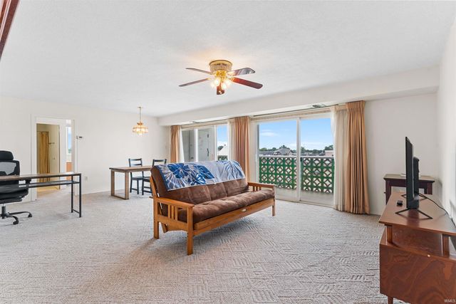 1100 Erie Ave Unit 411, Evansville, IN 47715