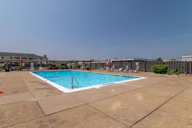 1100 Erie Ave Unit 411, Evansville, IN 47715
