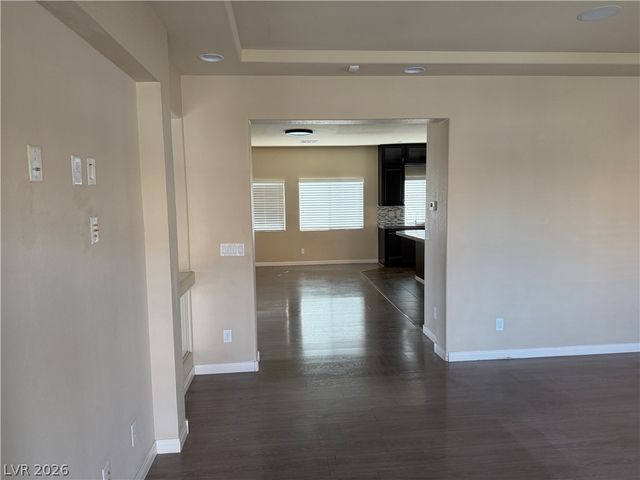 5067 Bootlegger Avenue, Las Vegas, NV 89141