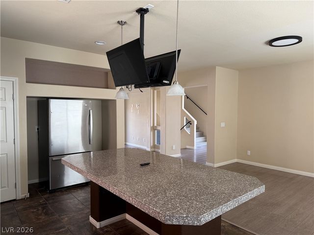 5067 Bootlegger Avenue, Las Vegas, NV 89141