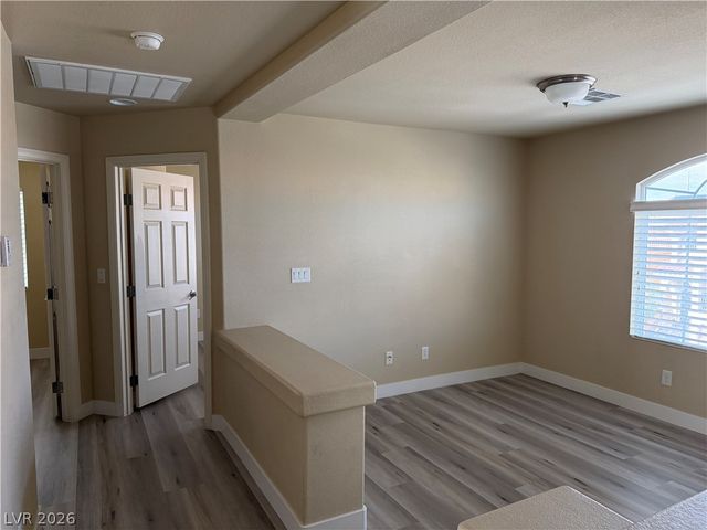 5067 Bootlegger Avenue, Las Vegas, NV 89141