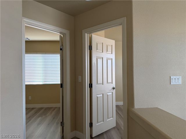 5067 Bootlegger Avenue, Las Vegas, NV 89141