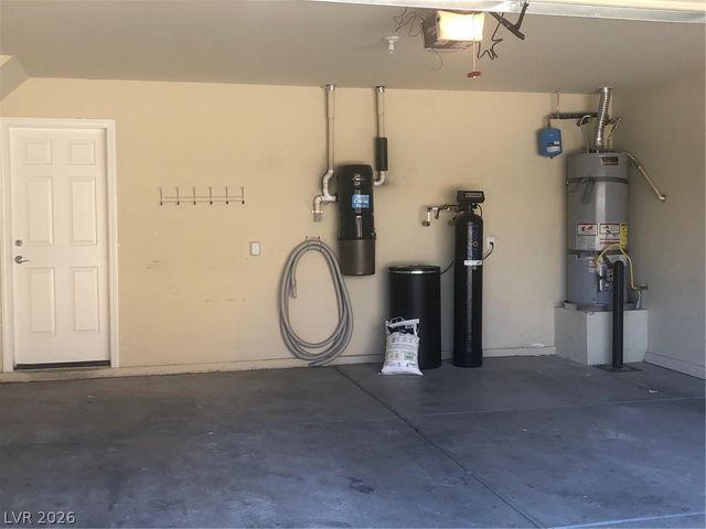 5067 Bootlegger Avenue, Las Vegas, NV 89141