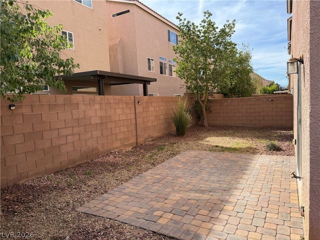 5067 Bootlegger Avenue, Las Vegas, NV 89141