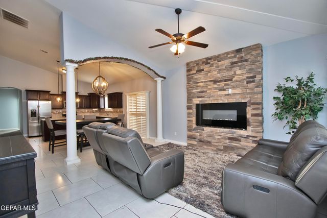 13150 Pocklington Road, El Paso, TX 79928