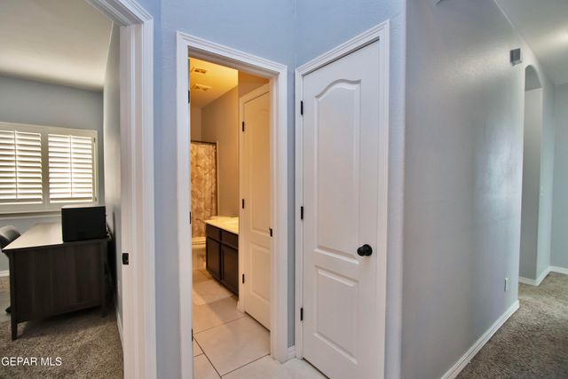 13150 Pocklington Road, El Paso, TX 79928