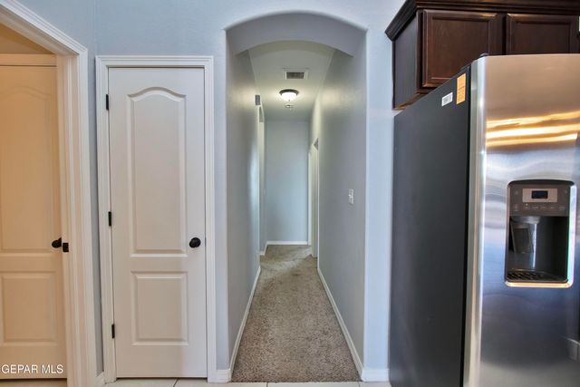 13150 Pocklington Road, El Paso, TX 79928