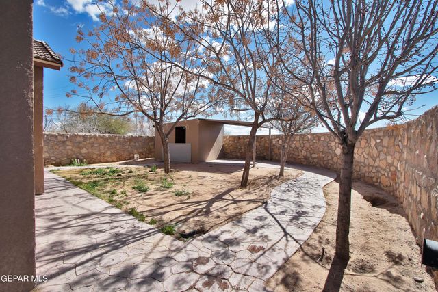 13150 Pocklington Road, El Paso, TX 79928