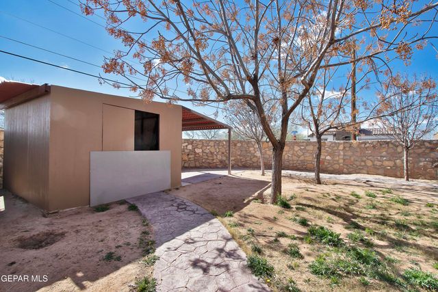 13150 Pocklington Road, El Paso, TX 79928