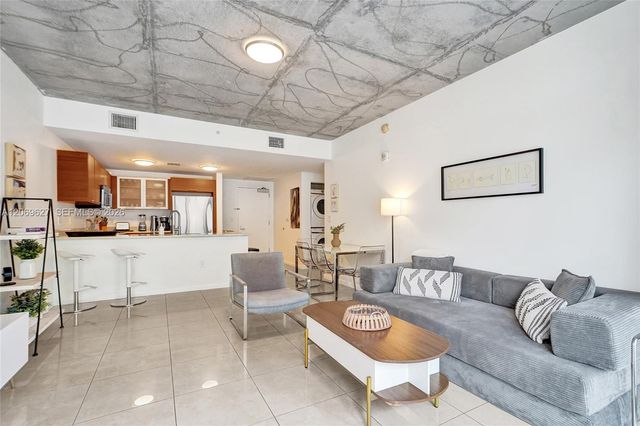 3250 NE 1st Avenue 511, Miami, FL 33137