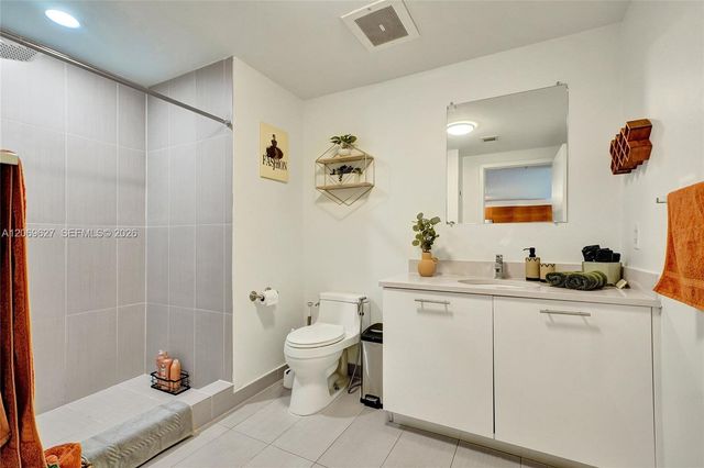 3250 NE 1st Avenue 511, Miami, FL 33137