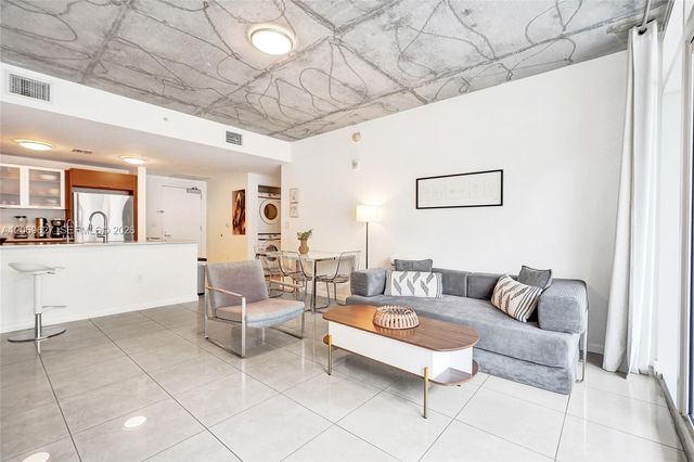 3250 NE 1st Avenue 511, Miami, FL 33137