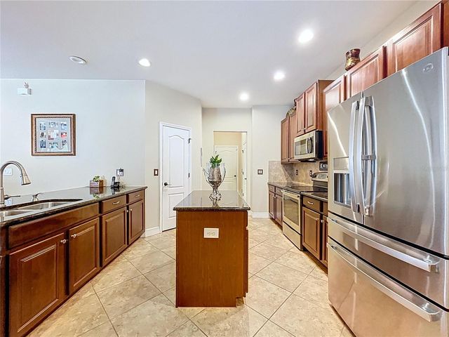 15246 ANGUILLA ISLE AVENUE, Tampa, FL 33647