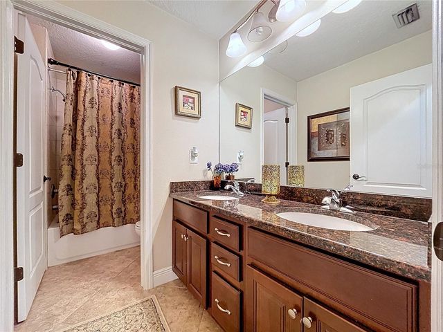 15246 ANGUILLA ISLE AVENUE, Tampa, FL 33647