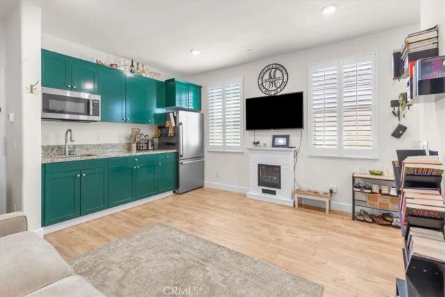 5327 La Bodega, Fontana, CA 92336