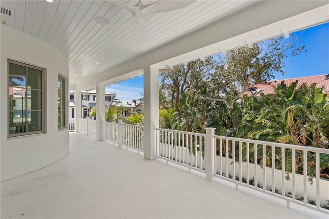 6189 LEELAND STREET S, St Petersburg, FL 33715