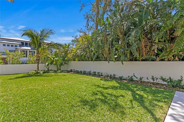 6189 LEELAND STREET S, St Petersburg, FL 33715
