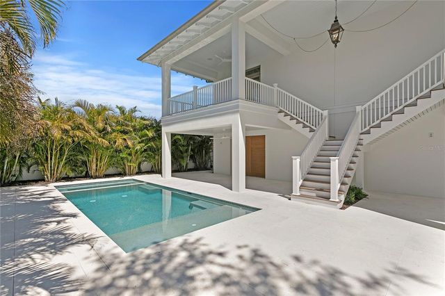 6189 LEELAND STREET S, St Petersburg, FL 33715