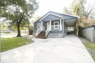 6150 Ridgeway Drive, Houston, TX 77033