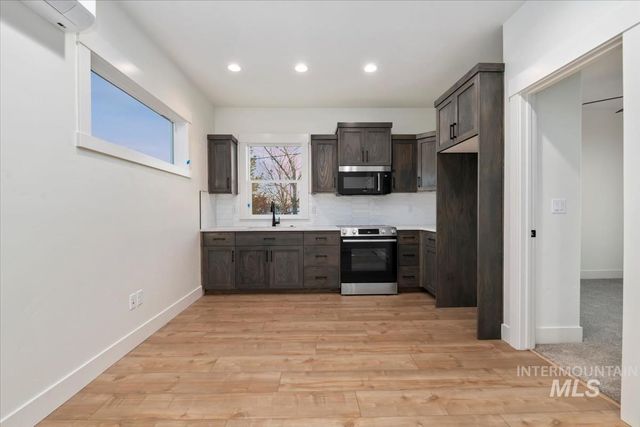 1709 N 31st St, Boise, ID 83703
