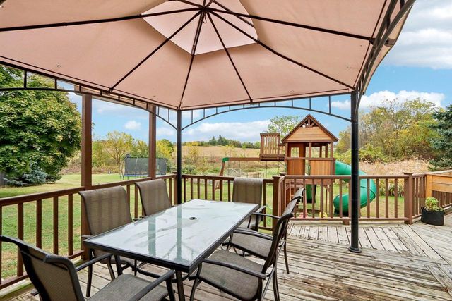 2445 Gaston Road, Cottage Grove, WI 53527