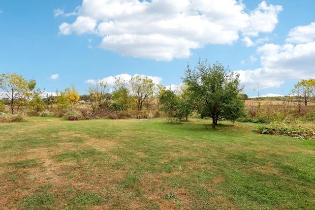 2445 Gaston Road, Cottage Grove, WI 53527