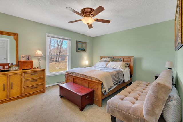 203 Larkway Dr, Tullahoma, TN 37388