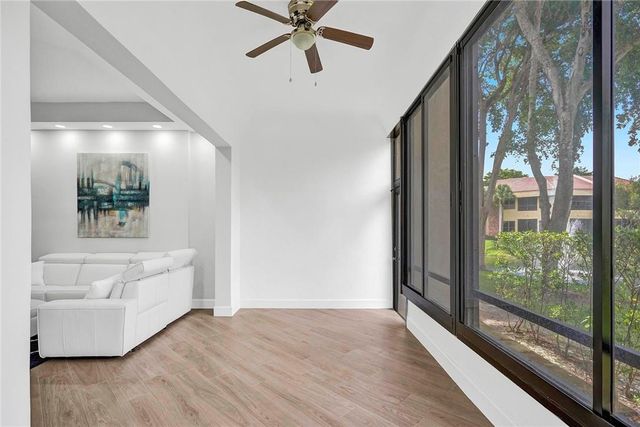 7484 La Paz Boulevard 101, Boca Raton, FL 33433