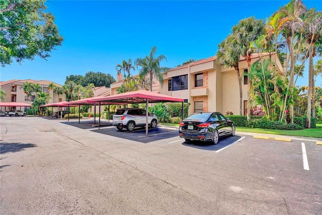 7484 La Paz Boulevard 101, Boca Raton, FL 33433