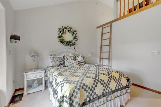 11774 Skipper Ct, Penn Valley, CA 95946